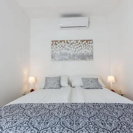 Διαμέρισμα Kaya With Balcony Terrace *
